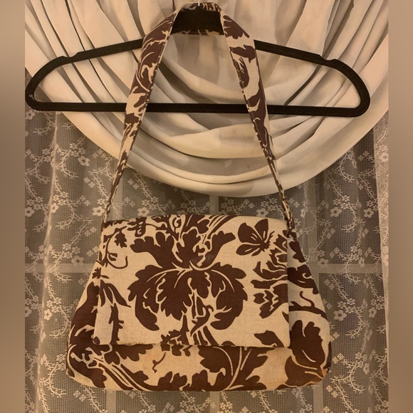 Handbags - ❤️5 for $20❤️Brown handbag